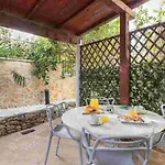 In Arbanija With Terrace, Air Conditioning, Wifi 5139-4 * Трогир