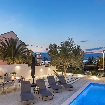 Lejlighed In Arbanija With Terrace, Air Conditioning, Wifi 5139-4
