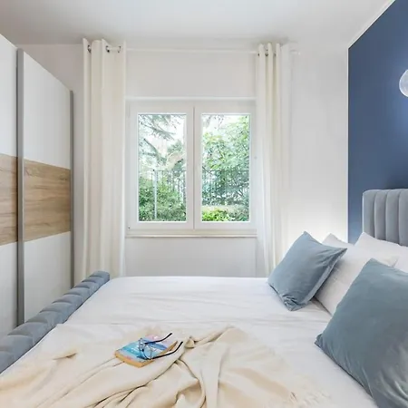Lejlighed In Arbanija With Terrace, Air Conditioning, Wifi 5139-4 Trogir